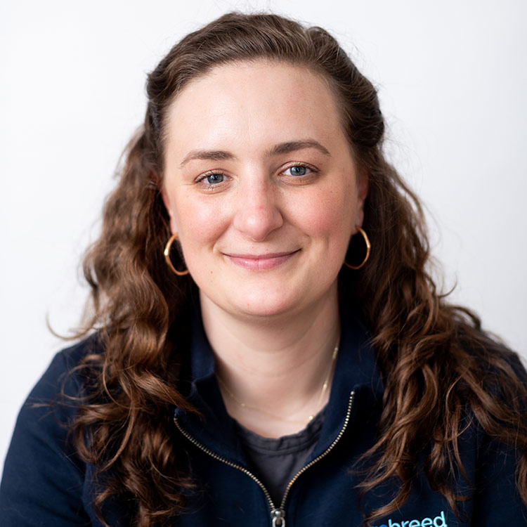 Elspeth Pennell Headshot